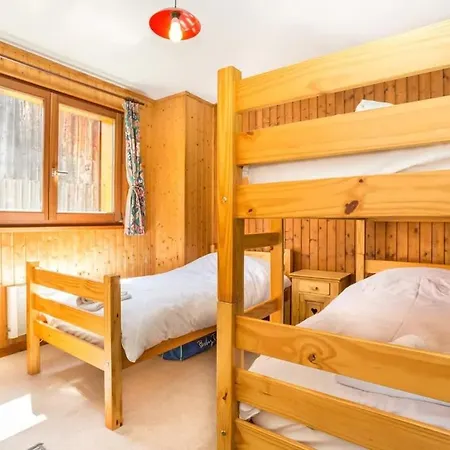 Lovely Sleeps 5 Easy Access To *