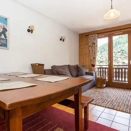 Lovely Sleeps 5 Easy Access To Apartment Morzine