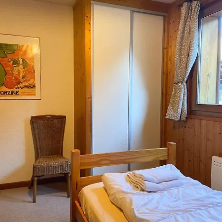 Διαμέρισμα Lovely Sleeps 5 Easy Access To