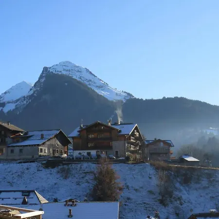 Lovely Sleeps 5 Easy Access To Morzine
